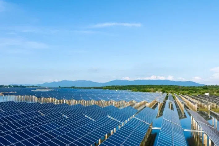Solar & renewable energy